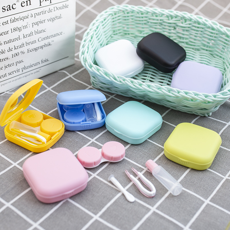 Mini custodia per lenti a cont - Travel Video Accessories recensione e prezzo